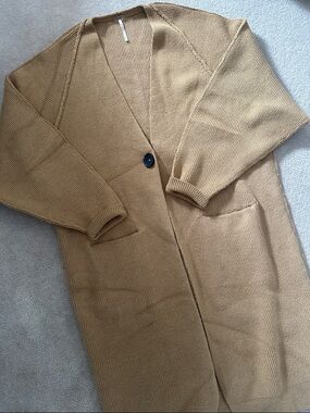 Free People Long Camel Ribbed Knit Cardigan with Single Button!